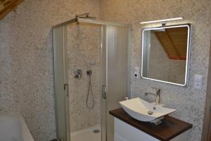 Ένα μπάνιο στο apartmán pod Ještědem