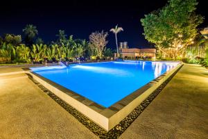 Bazén v ubytování Ariana Hotel nebo v jeho okolí