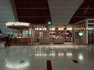 Certifikát, hodnocení, plakát nebo jiný dokument vystavený v ubytování sleep 'n fly Sleep Lounge, B-Gates Terminal 3 - TRANSIT ONLY