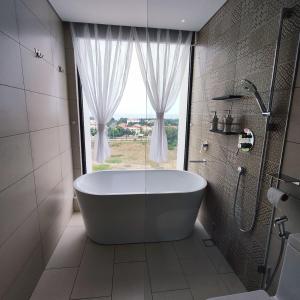 Salle de bains dans l'établissement Beach apartment apec Phú Yên