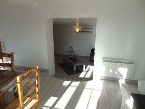 Posedenie v ubytovaní Gîte de l Alouette (3 Etoiles)