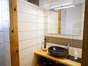 Kúpeľňa v ubytovaní Terre et Eau - Gîte avec chambre complémentaire + 13 fotografií