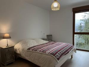 Fotografia z galérie ubytovania Appartement fonctionnel avec balcon, parking gratuit, proche du centre bourg - FR-1-548-36 v destinácii Villard-de-Lans