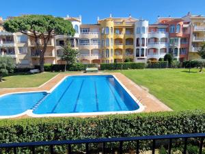 Bazén v ubytovaní Apartamento Gran Reserva Beach-3 alebo v jeho blízkosti