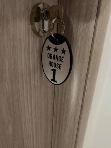 Certifikát, hodnocení, plakát nebo jiný dokument vystavený v ubytování Orange House Constanta