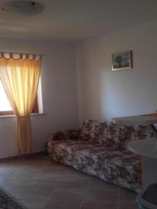 Posedenie v ubytovaní Apartments Smilje i Maslina