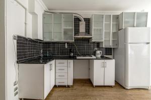 Kép Furnished Bright and Chic Flat in Besiktas szállásáról Isztambulban a galériában