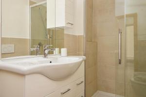 Gallery image of A due passi da mare in Abbiadori