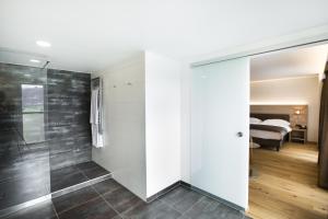 Krevet ili kreveti u jedinici u okviru objekta Romantik Hotel le Vignier