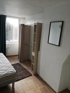 Fotografia z galérie ubytovania Chambre calme centre ville v destinácii Douai