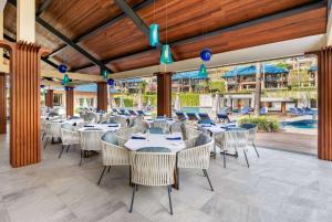 Restoran või mõni muu söögikoht majutusasutuses Sundancer Residences and Villas Lombok