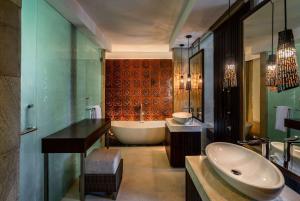 Vannituba majutusasutuses Sundancer Residences and Villas Lombok