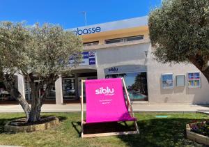 Mobilhome Vias plage dans Camping外面的花园