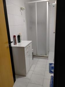 A bathroom at Casa Pavone Még 6 kép