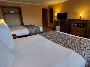 Bayside Resort, Lake George NY客房内的一张或多张床位