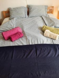 Postel nebo postele na pokoji v ubytování Sunny Apartment Piran