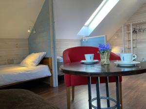 Posteľ alebo postele v izbe v ubytovaní Apartamenty i Pokoje Na Letniej