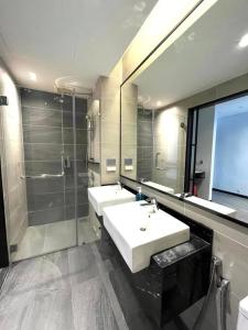 #173 M101 Dang Wangi KLCC View Pool By Livin