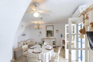 Posezení v ubytování Mykonos Psarou Place