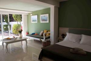 Posezení v ubytování Elounda Eleon Villas + 37 fotografií