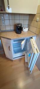 Dapur atau dapur kecil di Ferienwohnung Lütt Stuuv