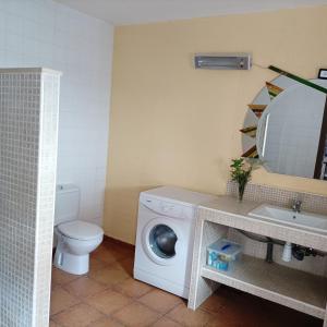 Kúpeľňa v ubytovaní Alojamiento Familiar con Chimenea - Alt Empordà