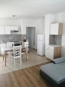 Kuchyň nebo kuchyňský kout v ubytování Apartment