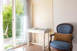 Foto dalla galleria di La Chambre Verte a Cazères