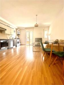 Kuchyňa alebo kuchynka v ubytovaní Tarraco Apartment