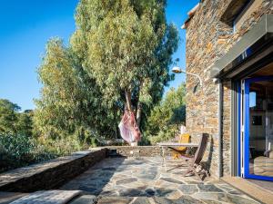 Fotografie z fotogalerie ubytování Beachfront house with private pool for up to 4 people v destinaci Cadaqués