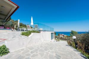 Fotografia z galérie ubytovania Greek Pride Sea View Villa Kriopigi 1 v destinácii Kriopigi