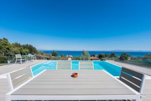 Fotografia z galérie ubytovania Greek Pride Sea View Villa Kriopigi 1 v destinácii Kriopigi