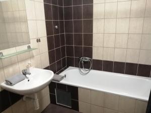 Koupelna v ubytování Apartmány U Stříbrných