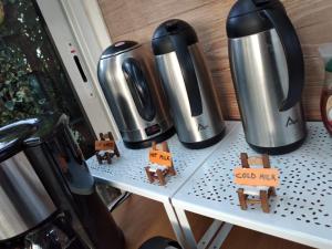 Coffee and tea making facilities at La Casa di Linda