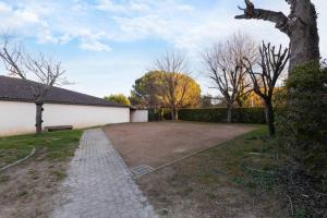 Fotografia z galérie ubytovania Joli loft équipé, tennis, piscine v destinácii Castanet-Tolosan
