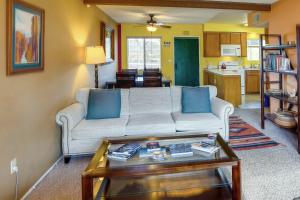 Gallery image of Borrego Springs Vacation Rental Patio and Gas Grill in Borrego Springs