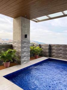 Πισίνα στο ή κοντά στο Across Sm City Cebu Sunvida Tower Studio Unit