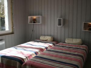 Katil atau katil-katil dalam bilik di Maison La Tranche-sur-Mer, 4 pièces, 6 personnes - FR-1-22-222