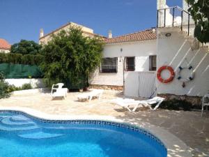 Bazén v ubytovaní Costa Dorada: Villa à L'Ametlla de Mar - Piscine Privée, Proche Plage, Tout Confort - ES-221-5 alebo v jeho blízkosti