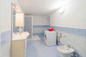 Kúpeľňa v ubytovaní CASA VACANZA IL PORTICO + 37 fotografií