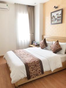 Gallery image of Mely Hotel Hà Nội in Hanoi +50 photos