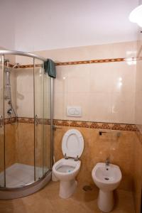 Koupelna v ubytování Corcioli B&B