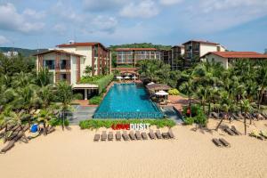 Bazén v ubytování Dusit Princess Moonrise Beach Resort nebo v jeho okolí
