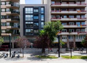 Fotografia z galérie ubytovania Parc Güell GF v destinácii Premia de Dalt