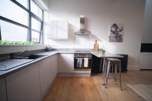 Köök või kööginurk majutusasutuses Train Station Apartments