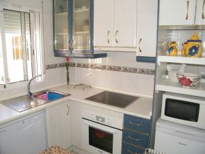 Kuchyň nebo kuchyňský kout v ubytování Casa Horadada