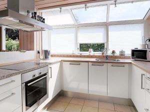 Φωτογραφία από το άλμπουμ του Seaside Retreat in Havnso-By Traum σε Føllenslev