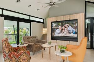TV a/nebo společenská místnost v ubytování Domitys Bangsar Kuala Lumpur