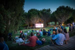 Hosté ubytování Village Huttopia Dieulefit