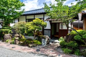 Bangunan di mana terletaknya ryokan